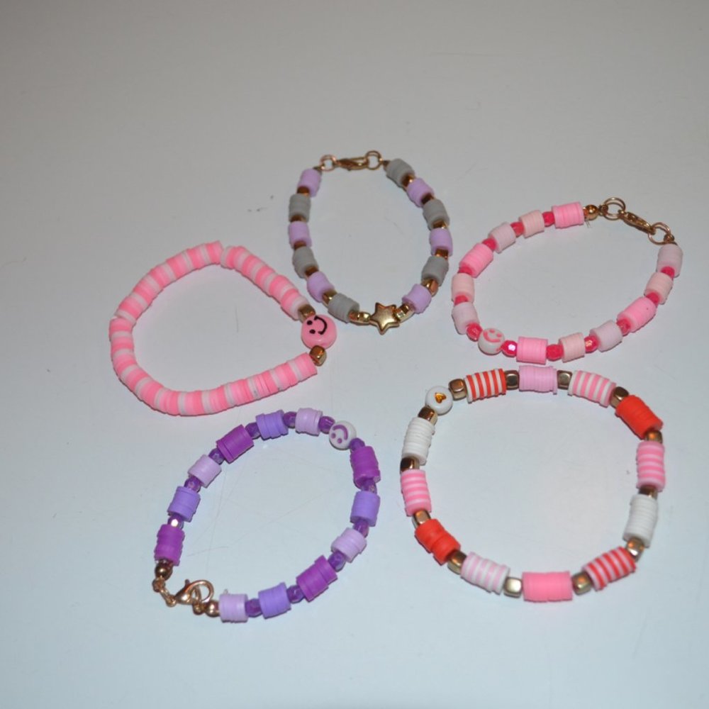 5 Bracelets  Handmade Clay Beads Colorful Elastic Fastener Kids Girls